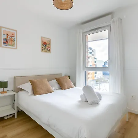 Le Duplex Des Docks By So Homy - 2 Bed - 4 Pax Apartment *